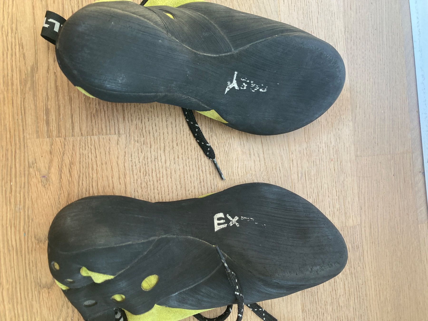 Schuhe für Jungen: Kletterschuh Saltic angenommene Grösse 35 – Gebraucht aus Köniz von Hollis01 2
