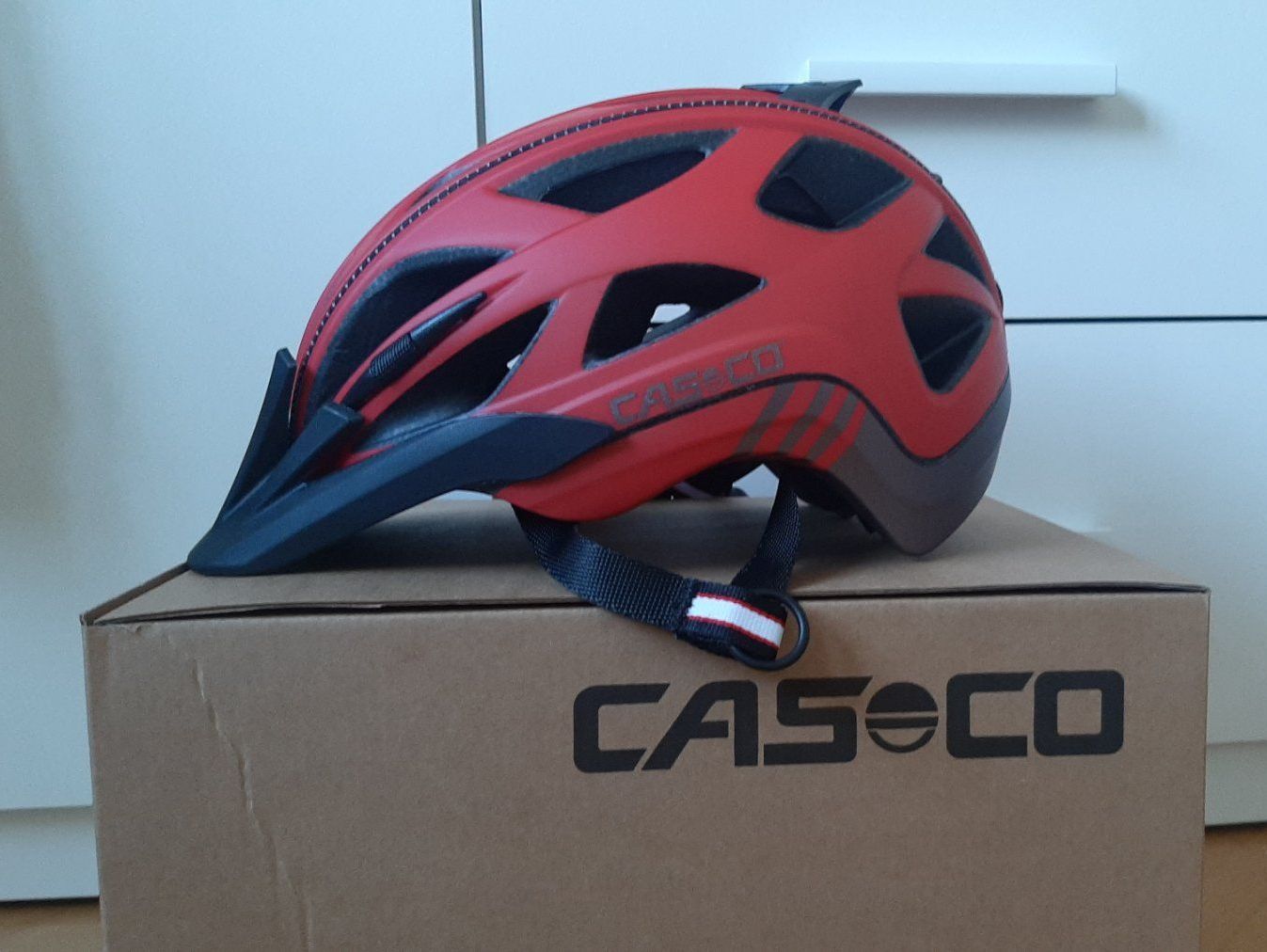 Casco Caschi: Casco Activ 2 Helm - Grösse S – Nuovo e nell'imballaggio originale da Basel venduto da dina0105
