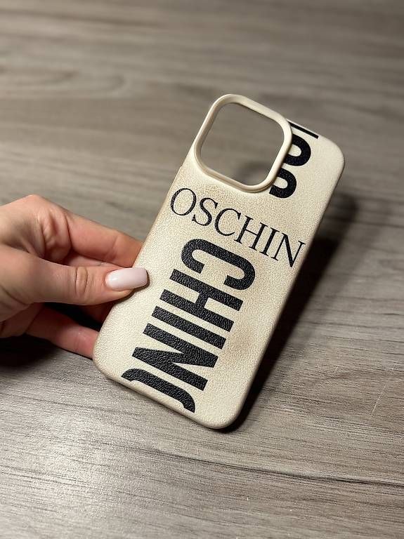 Cover & Protezioni schermo: Iphone 15pro max Hülle – Usato da Luzern venduto da VStore
