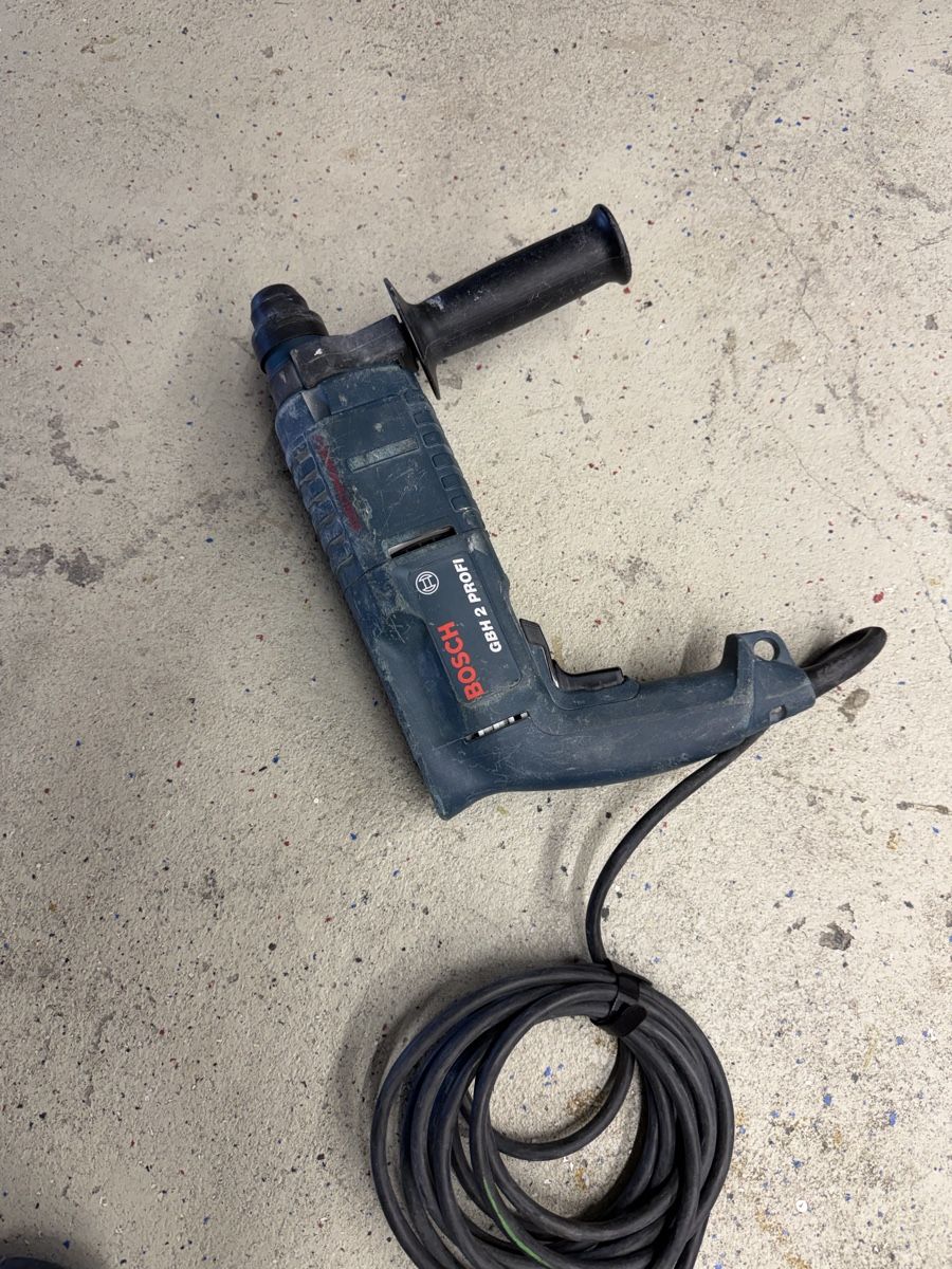 Bosch Trapani: Bohrmaschine Bosch – Usato da Grosswangen venduto da winkelfeld 3