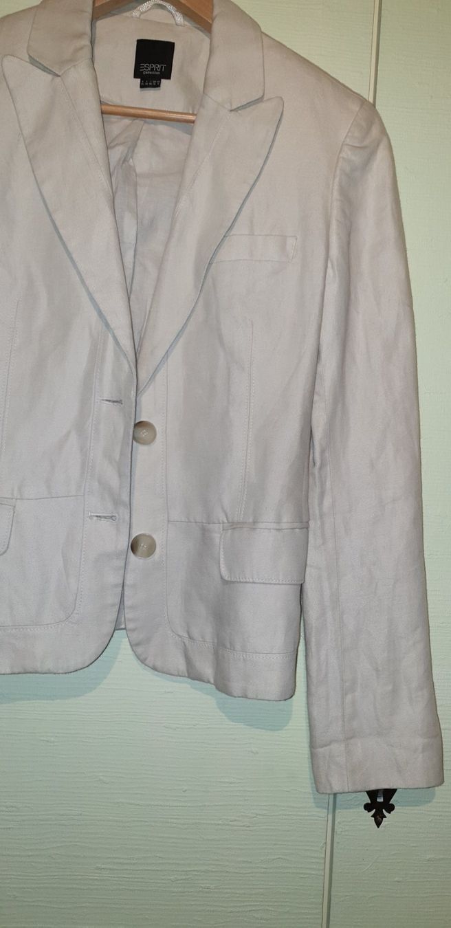 Esprit Giacche: Blazer Esprit gr 36 – Usato da Gwatt (Thun) venduto da Letzte-Chance-III 4