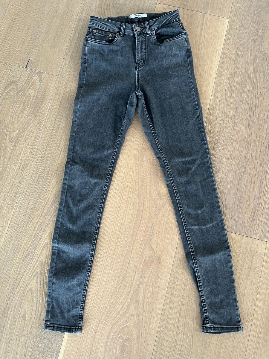 Jeans: Gestuz Damen-Jeans, 27/32 – Gebraucht aus Lauerz von MUR36 1