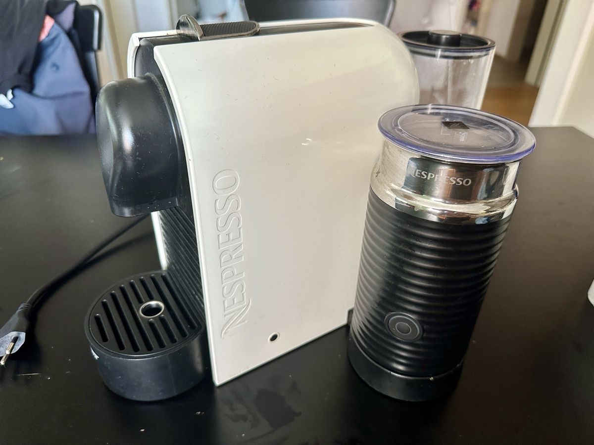 Nespresso Macchine per caffè & Macchine per espresso: Nespresso Turmix Coffee Maker TX 280 Umilk – Usato da Gattikon venduto da Sarahs_Schatzkammer