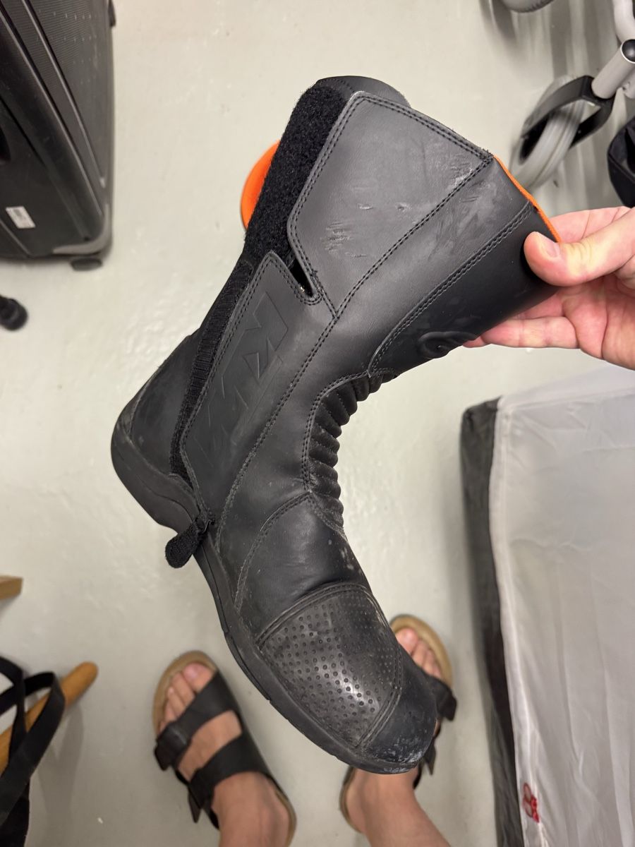 KTM Herrenschuhe: KTM Motorradstiefel Grösse 43 – Gebraucht aus Zürich von ErnstS_23 1