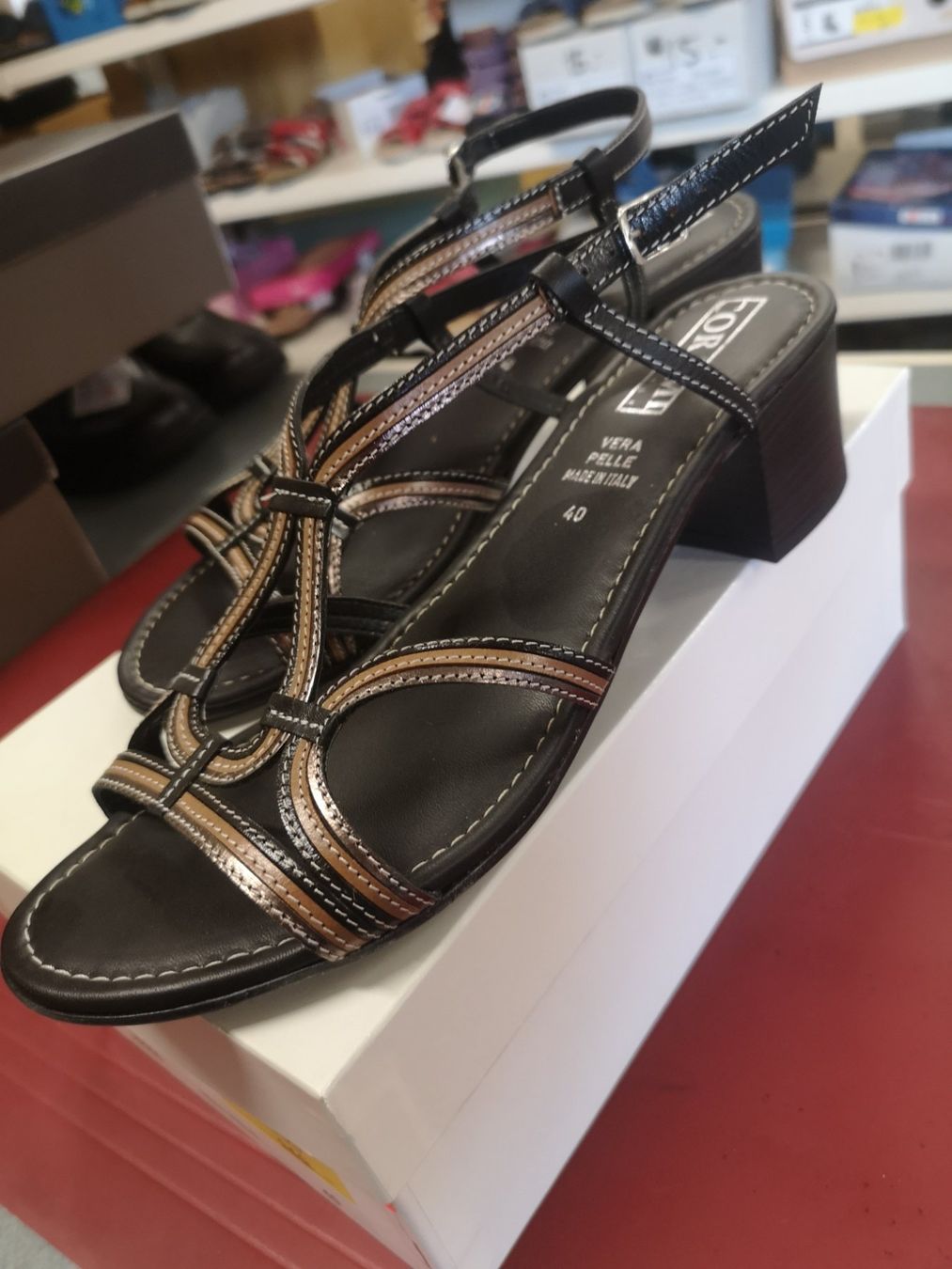 Chaussures femmes: Corami – Neuf avec emballage d'origine à Möhlin par Highwaytom