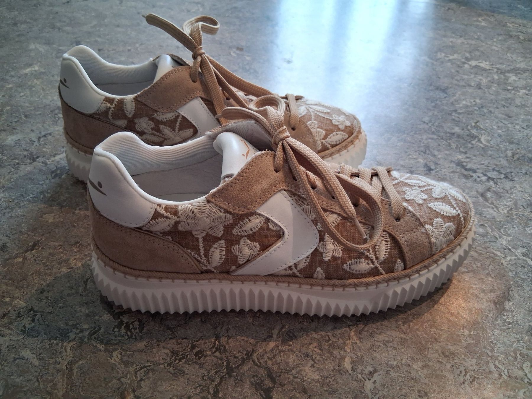 Scarpe da donna: Voile Blanche Sneaker 38 – Usato da Euthal venduto da kanals68