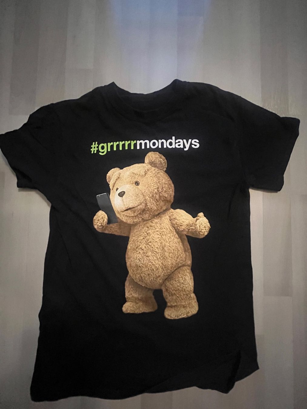 T-shirt: Ted T-Shirt – Nuovo (secondo la descrizione) da Rafz venduto da Ericgamal