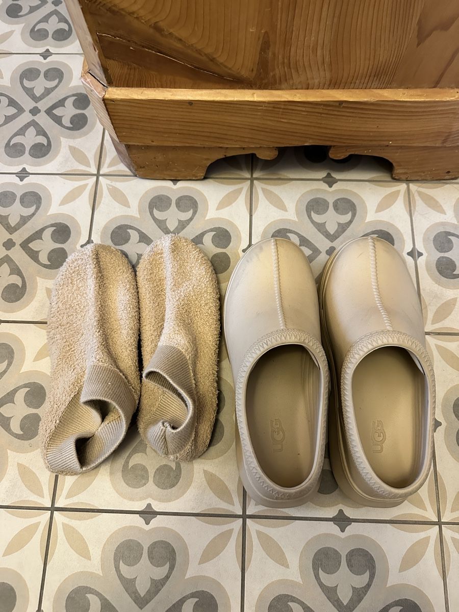 Ugg Chaussures femmes: Ugg Tasman Slipper – D'occasion à Zürich par NicolaLauraJoy 4