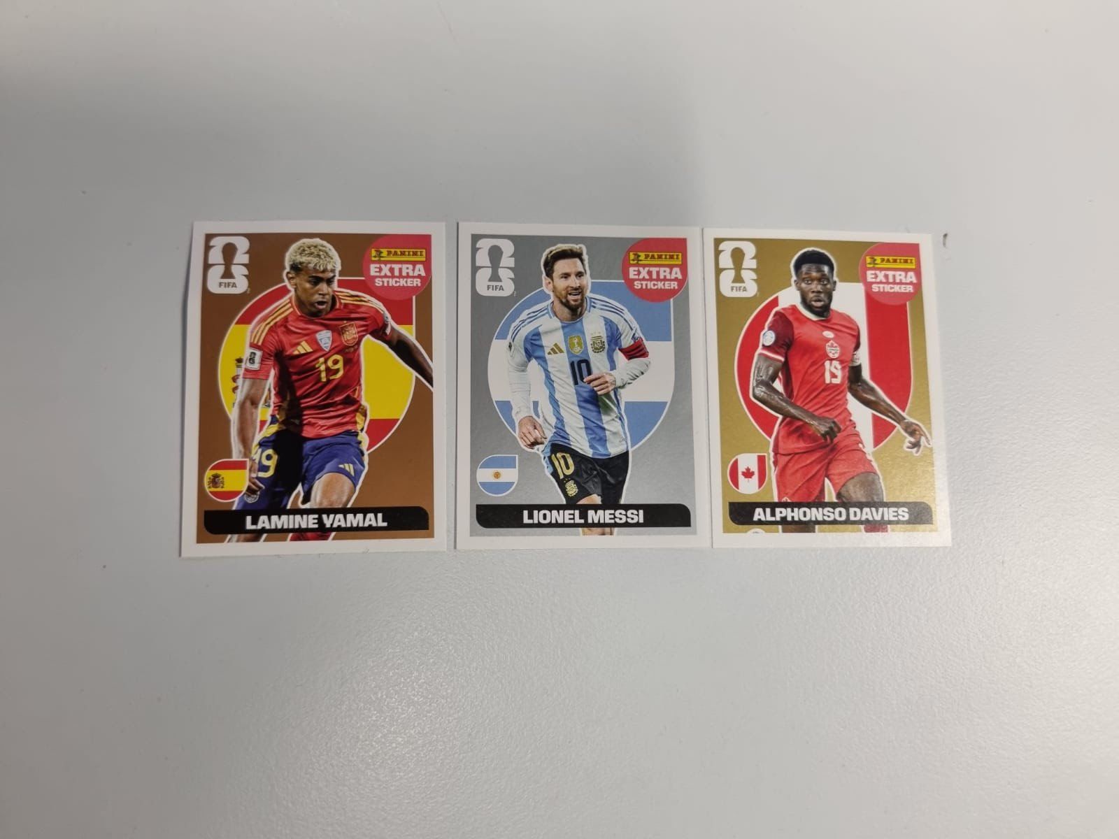 Panini Carte collezionabili: Panini Extra Sticker Bundle – Nuovo (secondo la descrizione) da Uster venduto da sim_mr5b