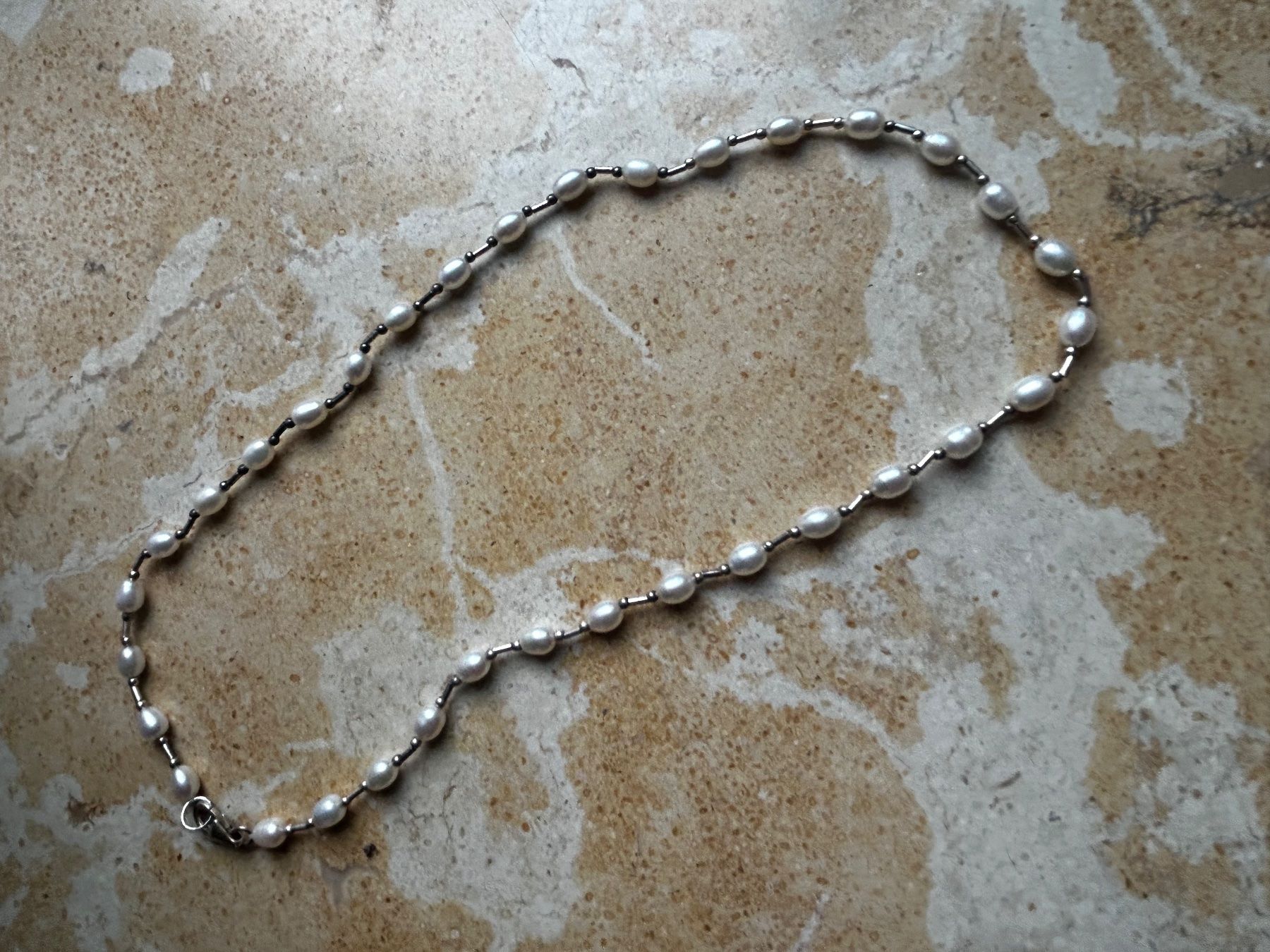Ketten: Elegante Perlenkette, Silber, Süßwasserperlen 42cm – Gebraucht aus Dittingen von Bellevista 6