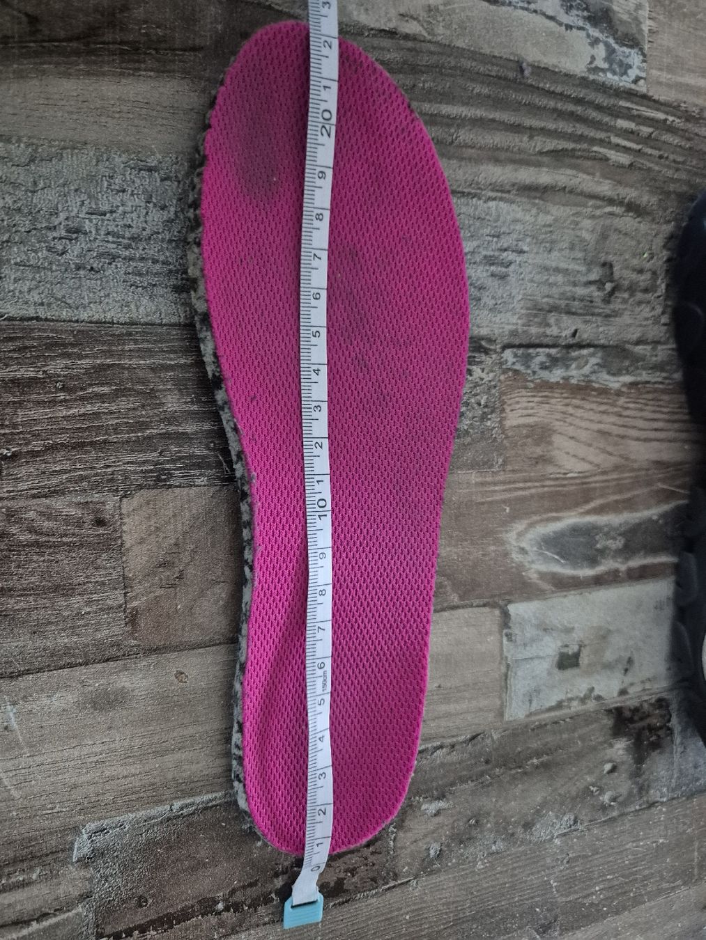 Decathlon Scarpe per ragazze: queschua Wanderschuh 22cm – Usato da Balsthal venduto da Cunny 2