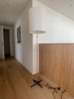 Toller mid-century Stehlampe France