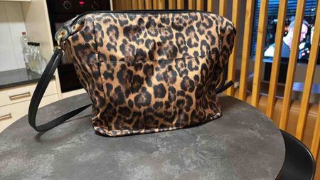 Umhängetasche Michael Kors / Leopardenmuster wie neu