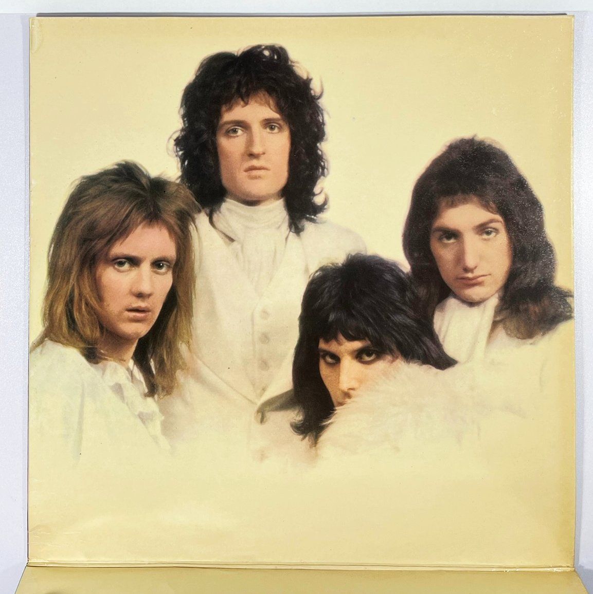 Schallplatten: LP: QUEEN - II (1974) – Neu (gemäss Beschreibung) aus Frenkendorf von Yard-Sale-2000 3