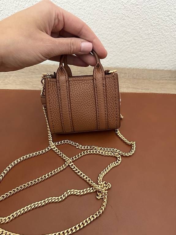 Marc Jacobs Sacs: Micro Marc Jacobs Bag airpods bag – Neuf (Voir description) à Andermatt par poprostukropka 2