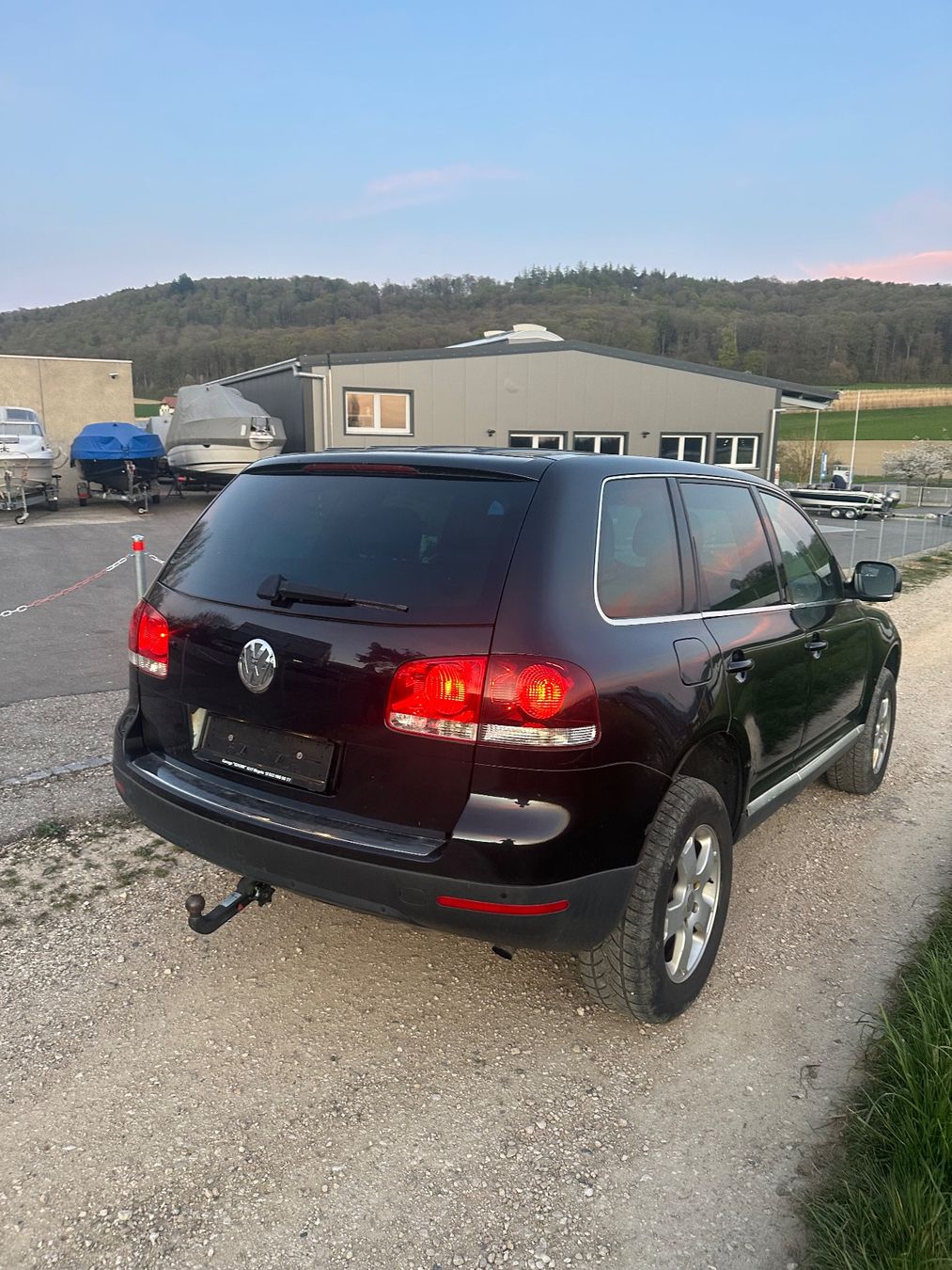VW Automobili: VW Touareg 2.5 TDI – Usato da Gals venduto da aya_p7pd 5