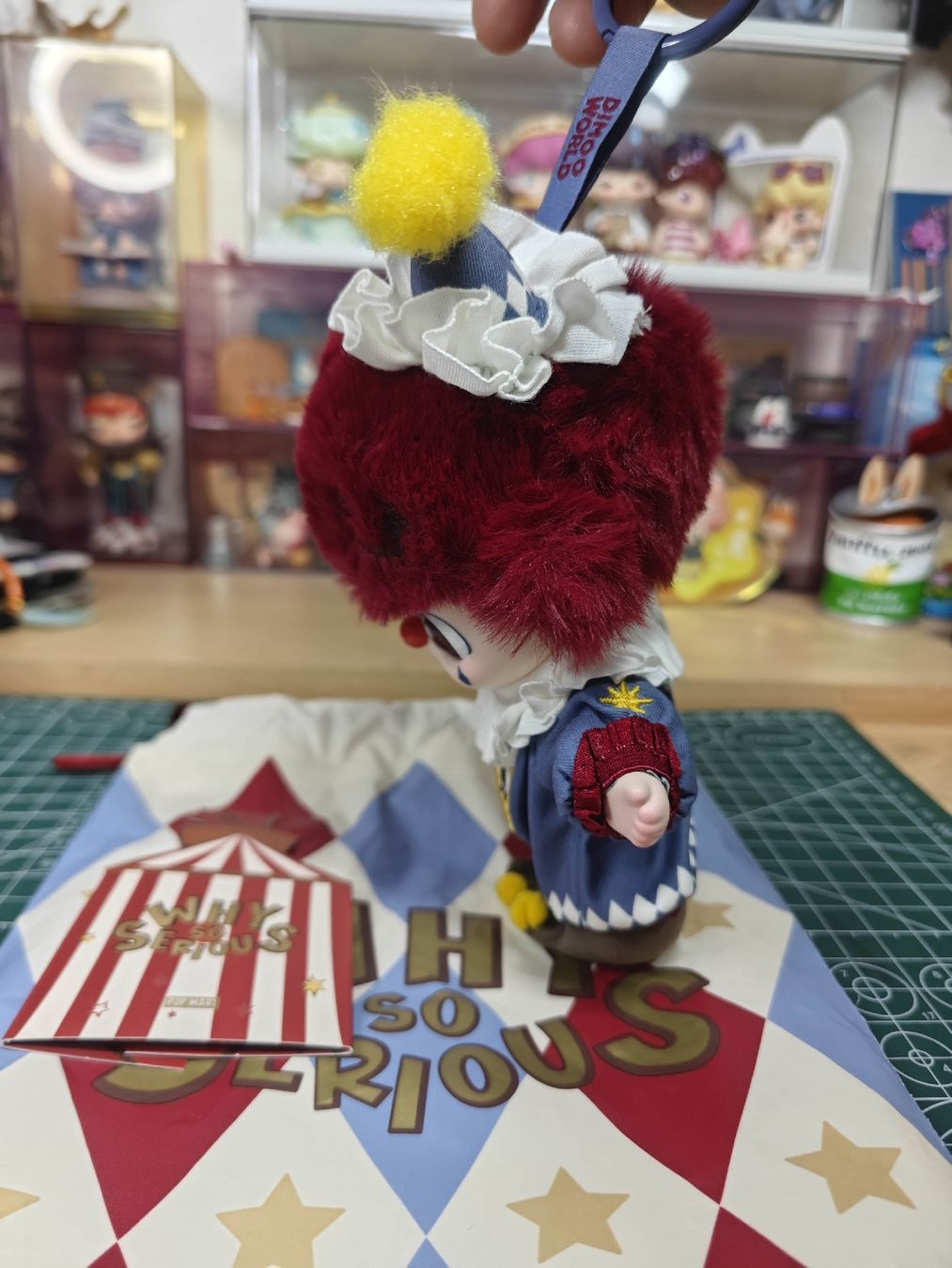 Pop Mart Statuette: POP MART Why So Serious DIMOO-- Flame Clown – Nuovo (secondo la descrizione) da Horw venduto da aquarellmmm2024 1