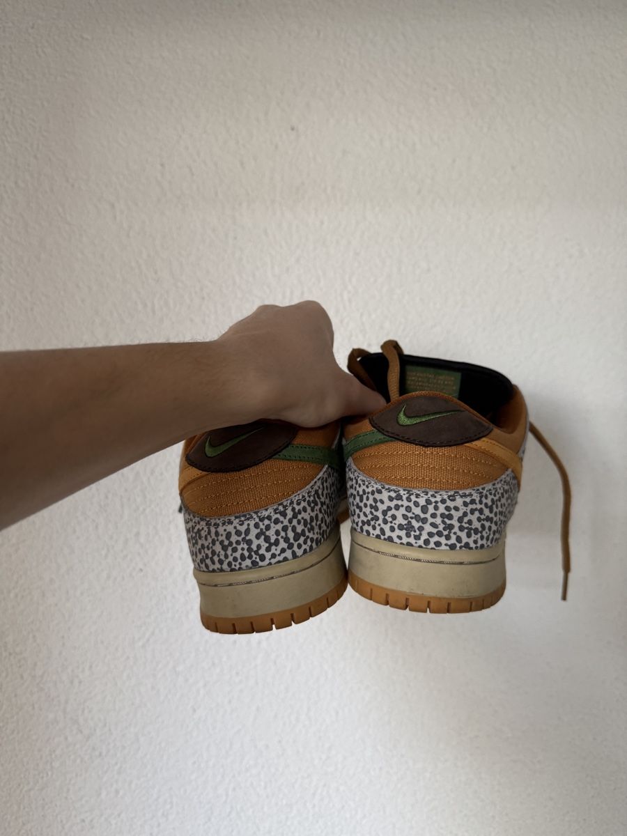 Nike Chaussures hommes: Nike Dunk SB Safari 44.5 – D'occasion à Basel par Sharki_ 1