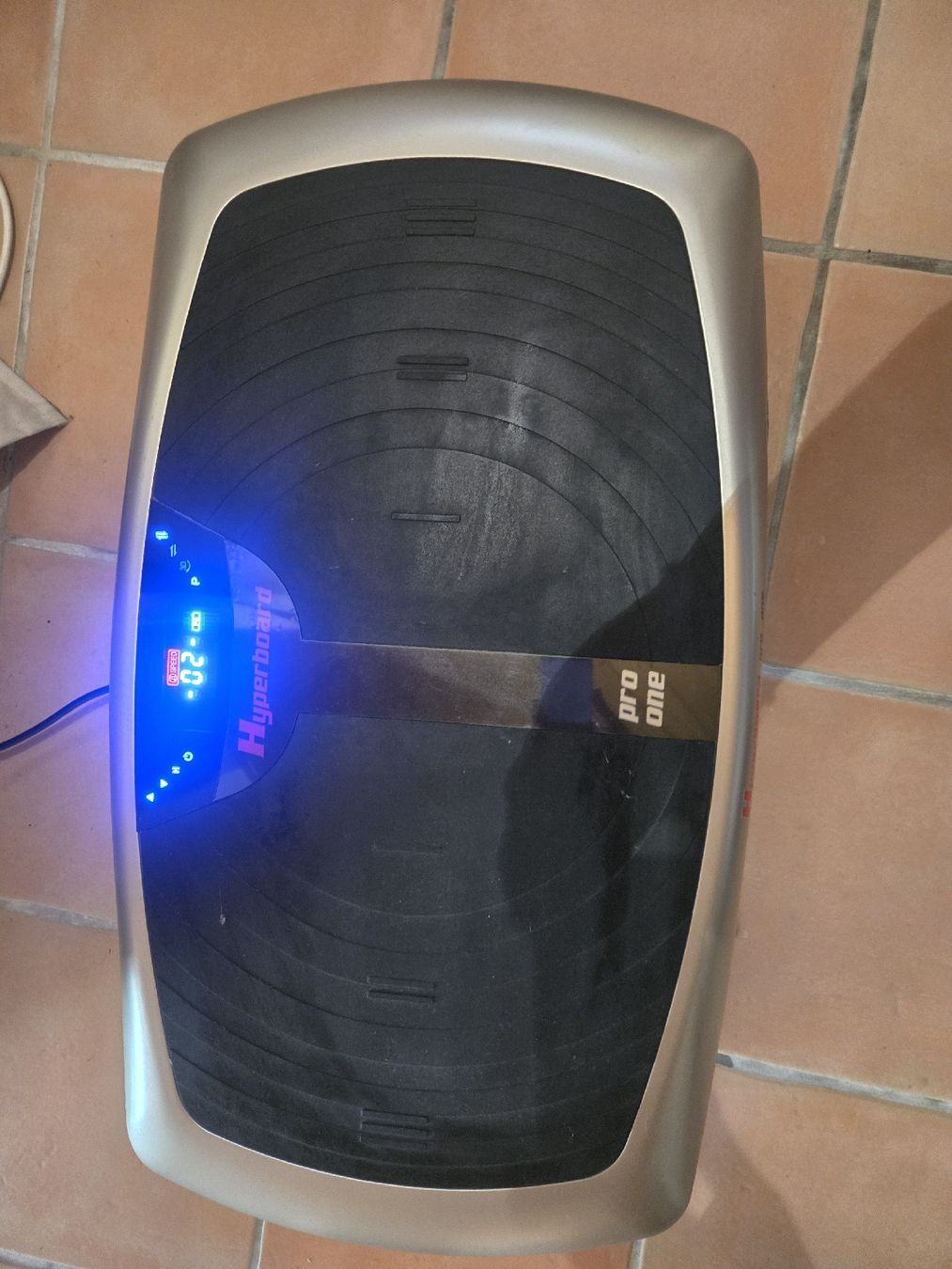 Hoverboards: Plateforme vibrante Hyperboard Pro One bon état – Gebraucht aus Chéserex von lau_scj6