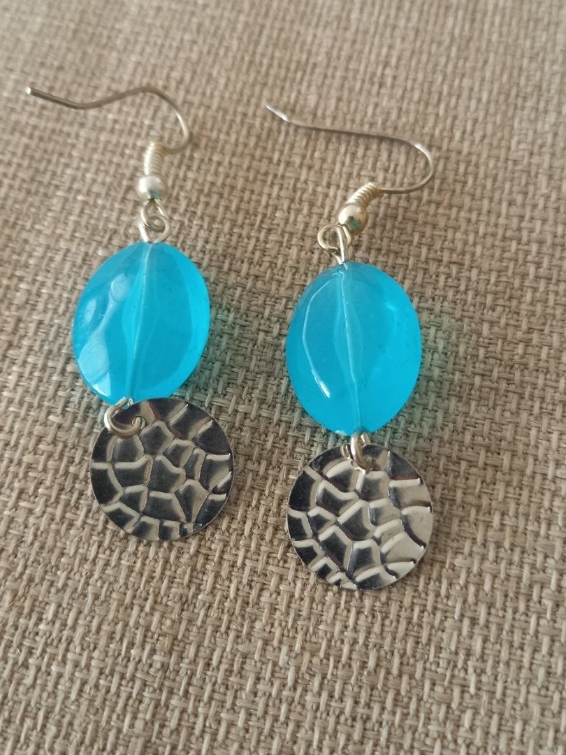 Ohrringe & -stecker: Blue light 💙 ✨️ earrings – Neu und originalverpackt aus Killwangen von sockenmeister