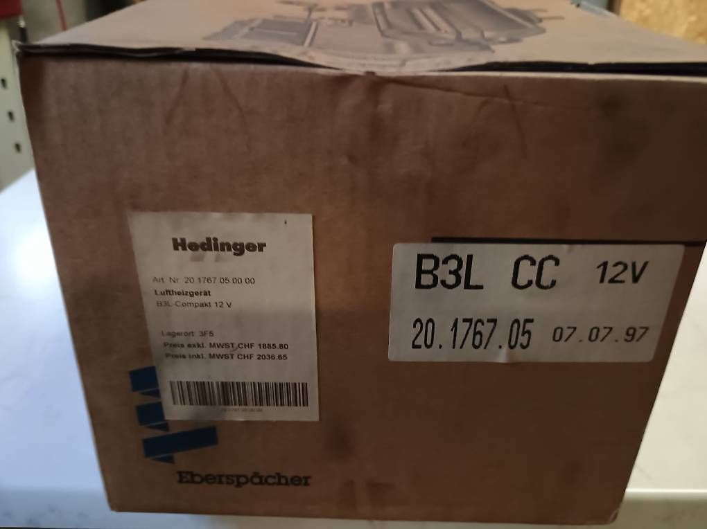 Radiatori: VW T4 Standheizung 12V neu – Nuovo e nell'imballaggio originale da Bözen venduto da joy_r628
