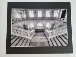 Architektur "Monastery" Fotografie, Schwarz-Weiss Bild