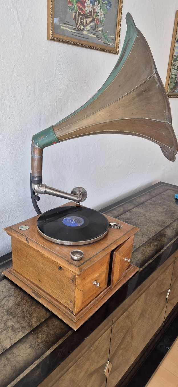Giradischi: Antikes Grammophon "His Master's Voice". Funktionstüchtig – Usato da Volketswil venduto da escorbach 7