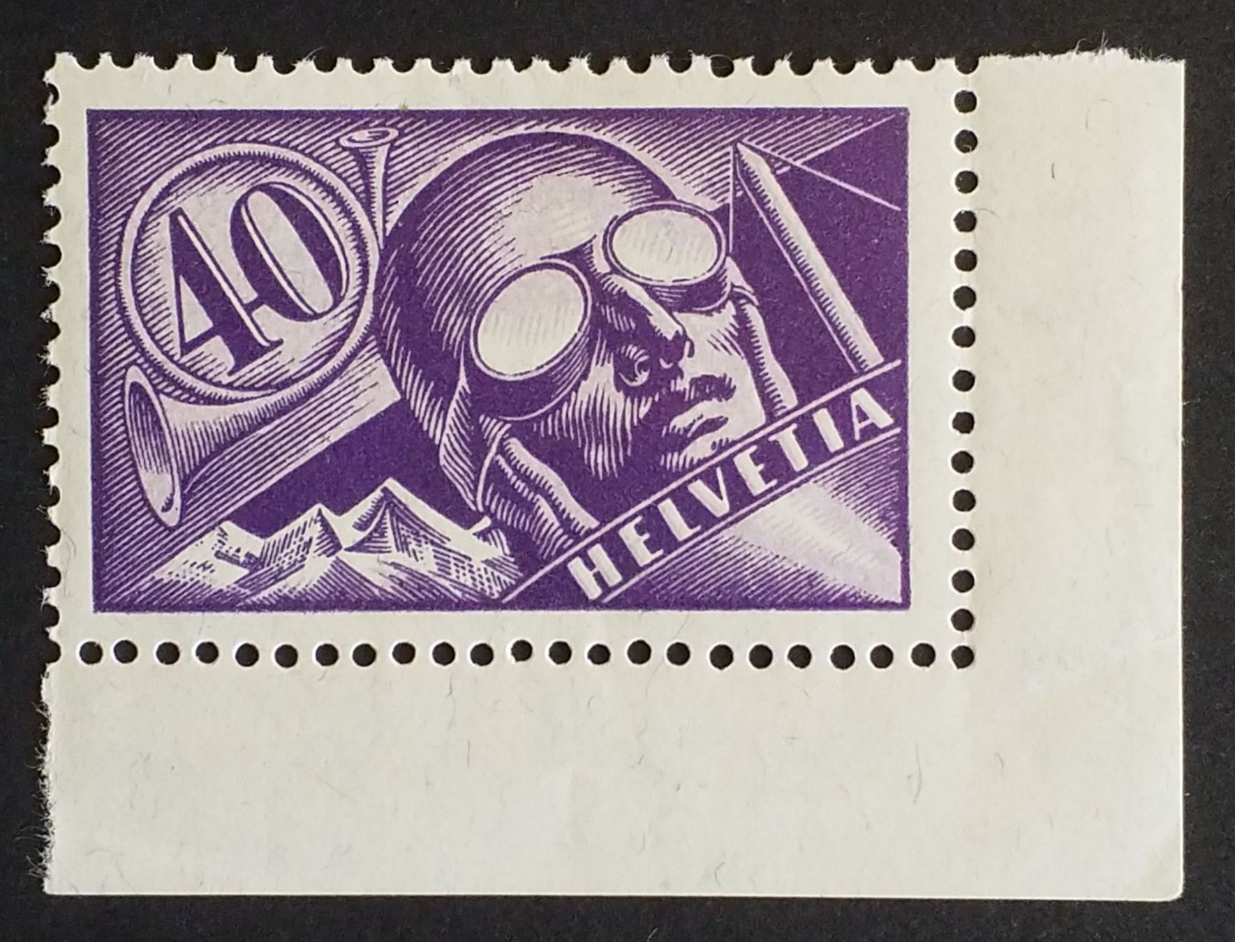 Alle Briefmarken: A12) F7, Flugpostmarke Pilot, Eckrand, postfrisch Kt. 65.- – Neu (gemäss Beschreibung) aus Baden von Eggi