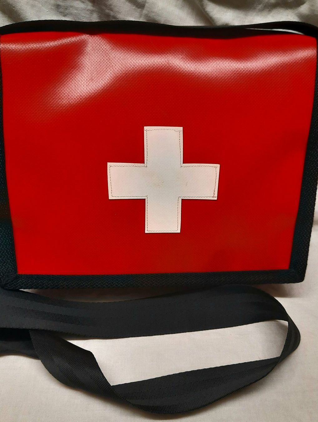 Borse da donna: Blachenhandtasche  CHF. 20.00 – Nuovo (secondo la descrizione) da Spreitenbach venduto da Margot-09