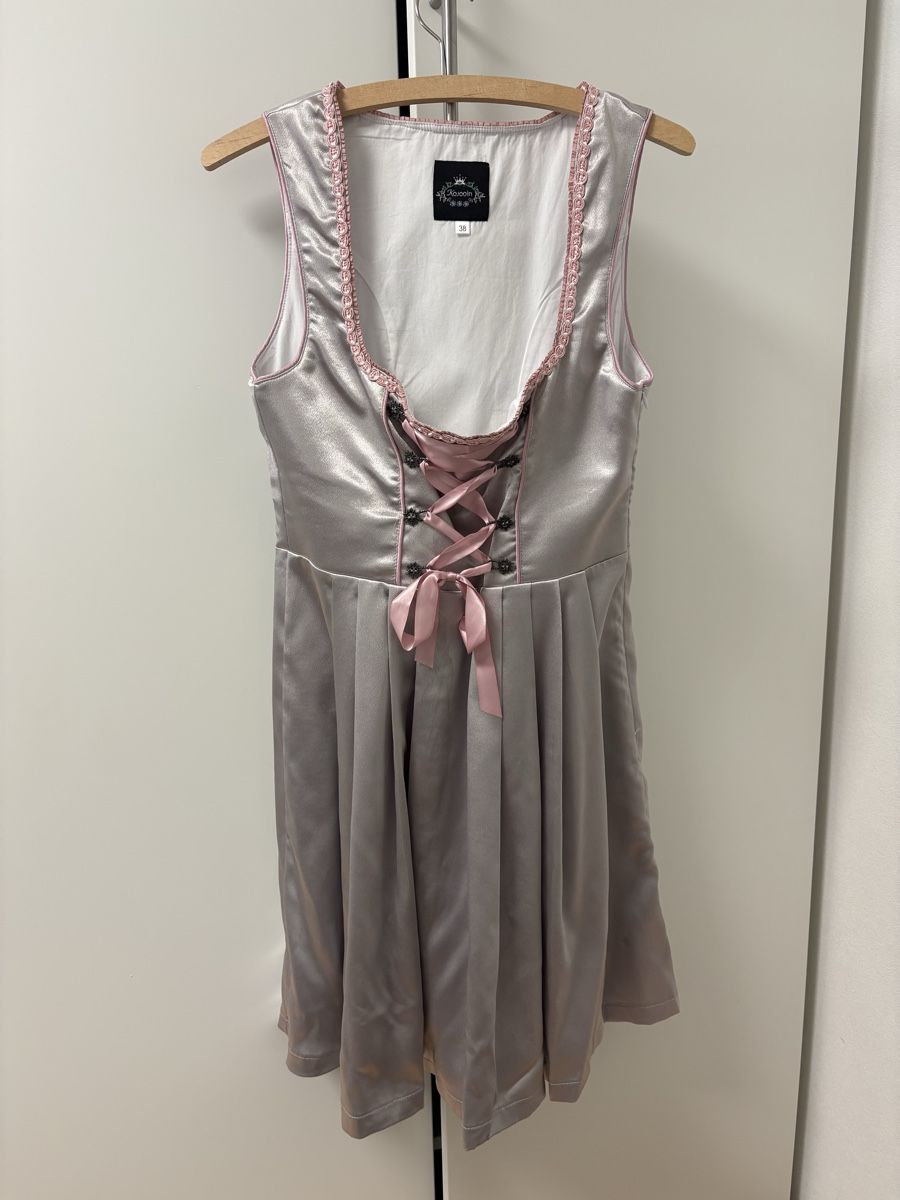Kleider: Robe Dirndl  – Neu (gemäss Beschreibung) aus Sion von sar_8xmg 1