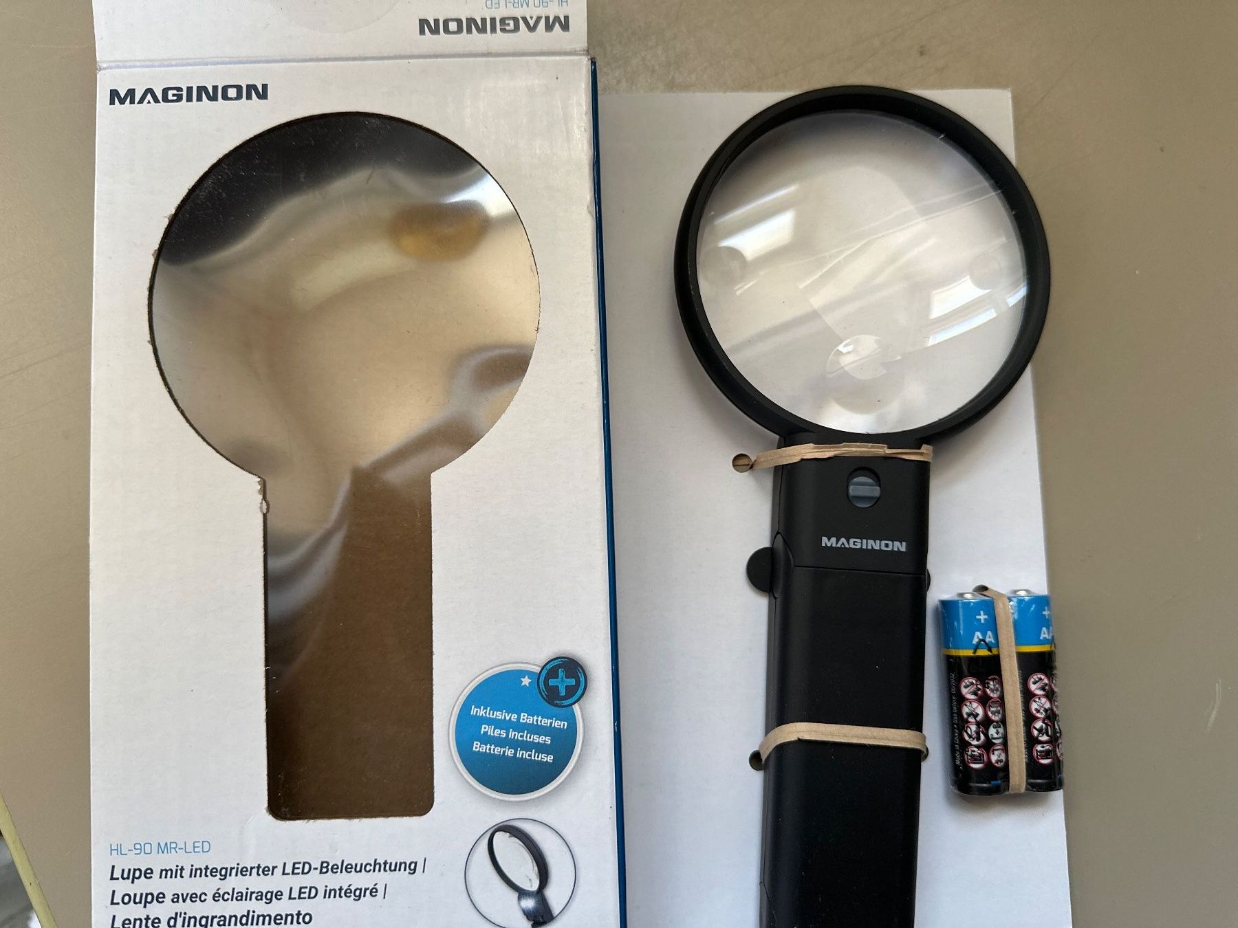 Altro per Ottica: Lupe mit integrierter LED-Beleuchtung NEU – Nuovo e nell'imballaggio originale da Brügg BE venduto da TSP02