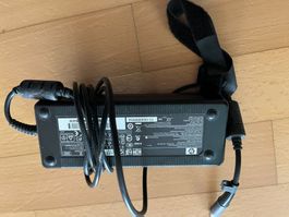 HP Adapter 19V 7.1A 135W