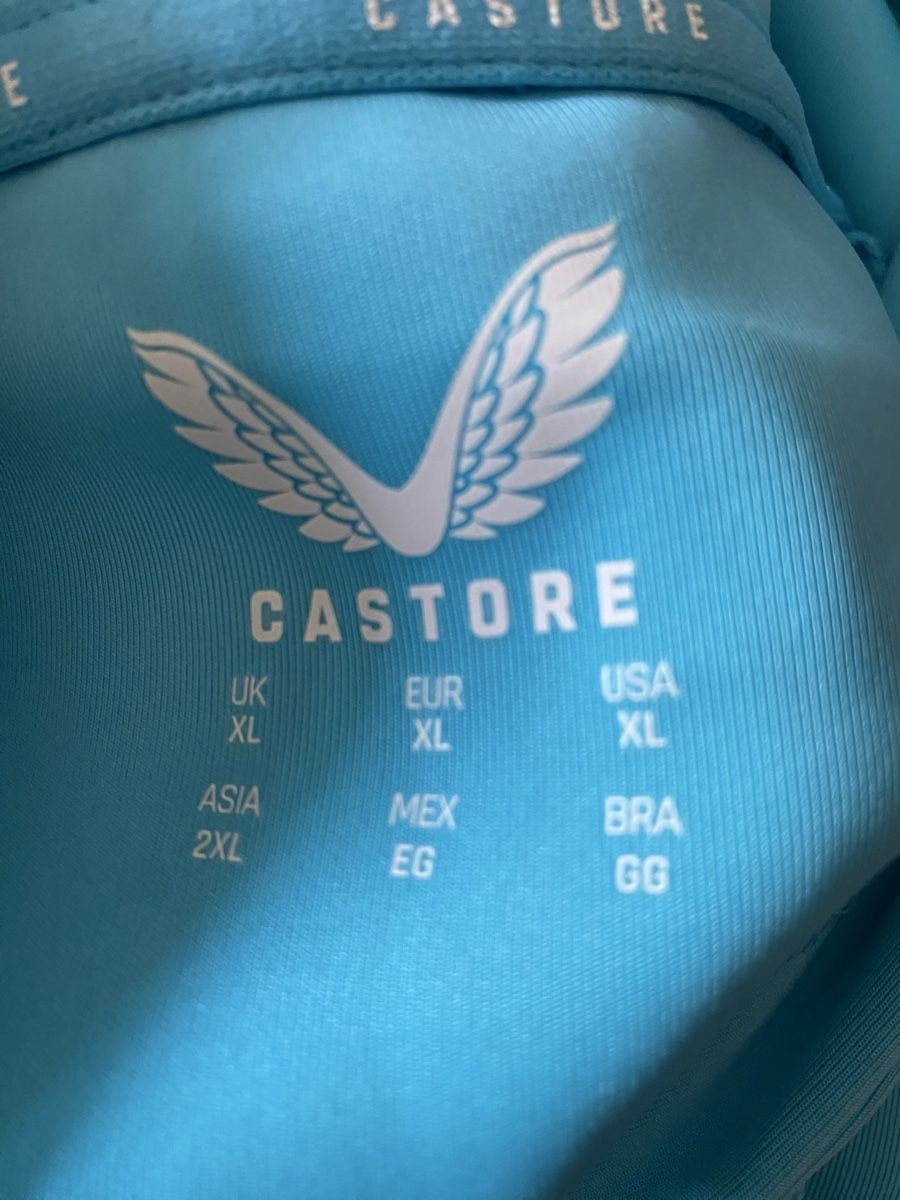 Maglioni & Felpe: FCZ Sweater Gr. XL – Nuovo e nell'imballaggio originale da Wetzikon ZH venduto da MiraOptik