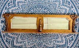Antiker Spiegel, Garderobe Konsole
