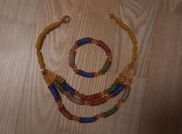 Afrikanischer Halsschmuck, Armreif