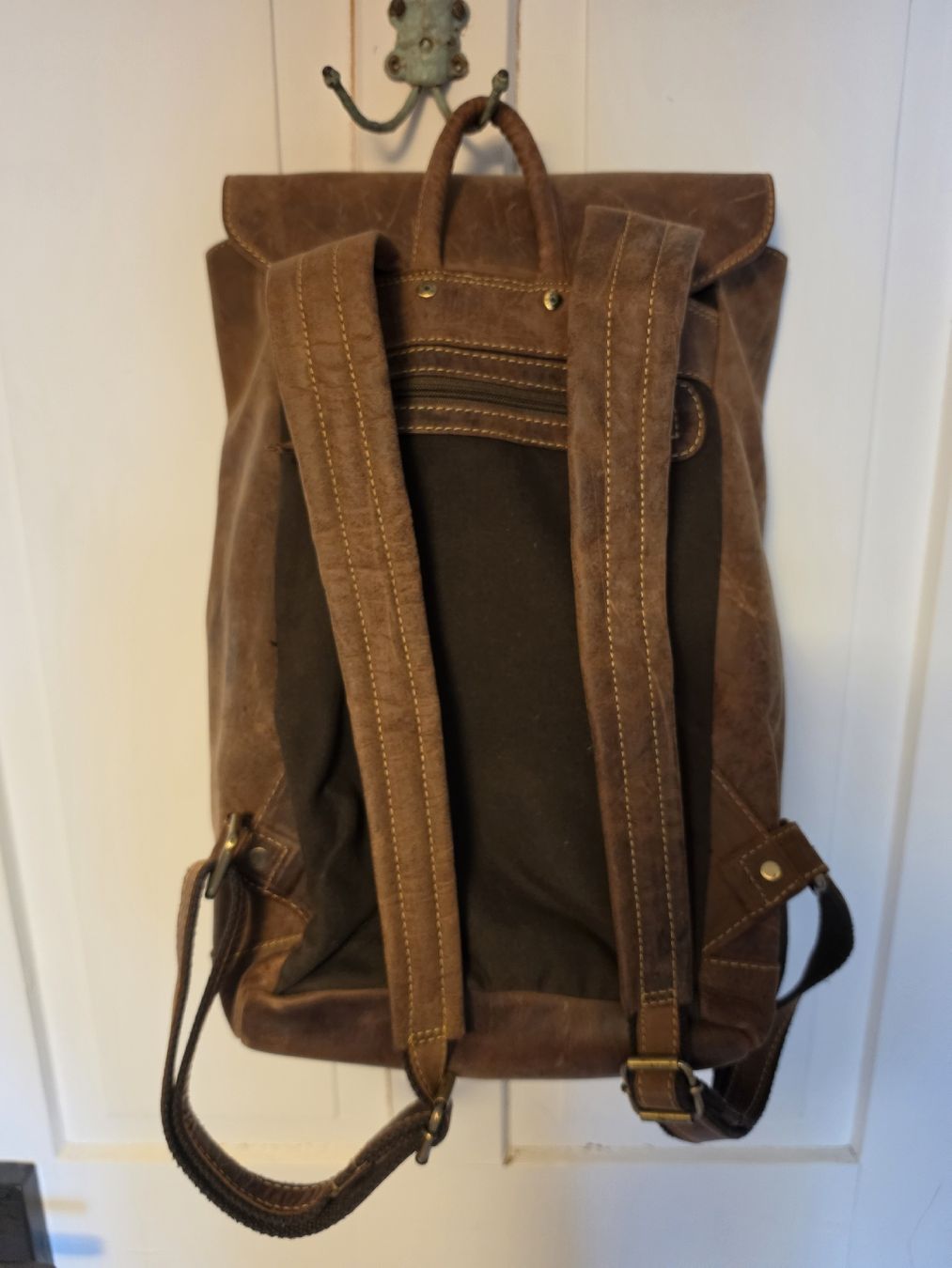 Zaini: Lederrucksack von Greenburry – Nuovo (secondo la descrizione) da Montlingen venduto da Eifach_nur_Bellinda 1
