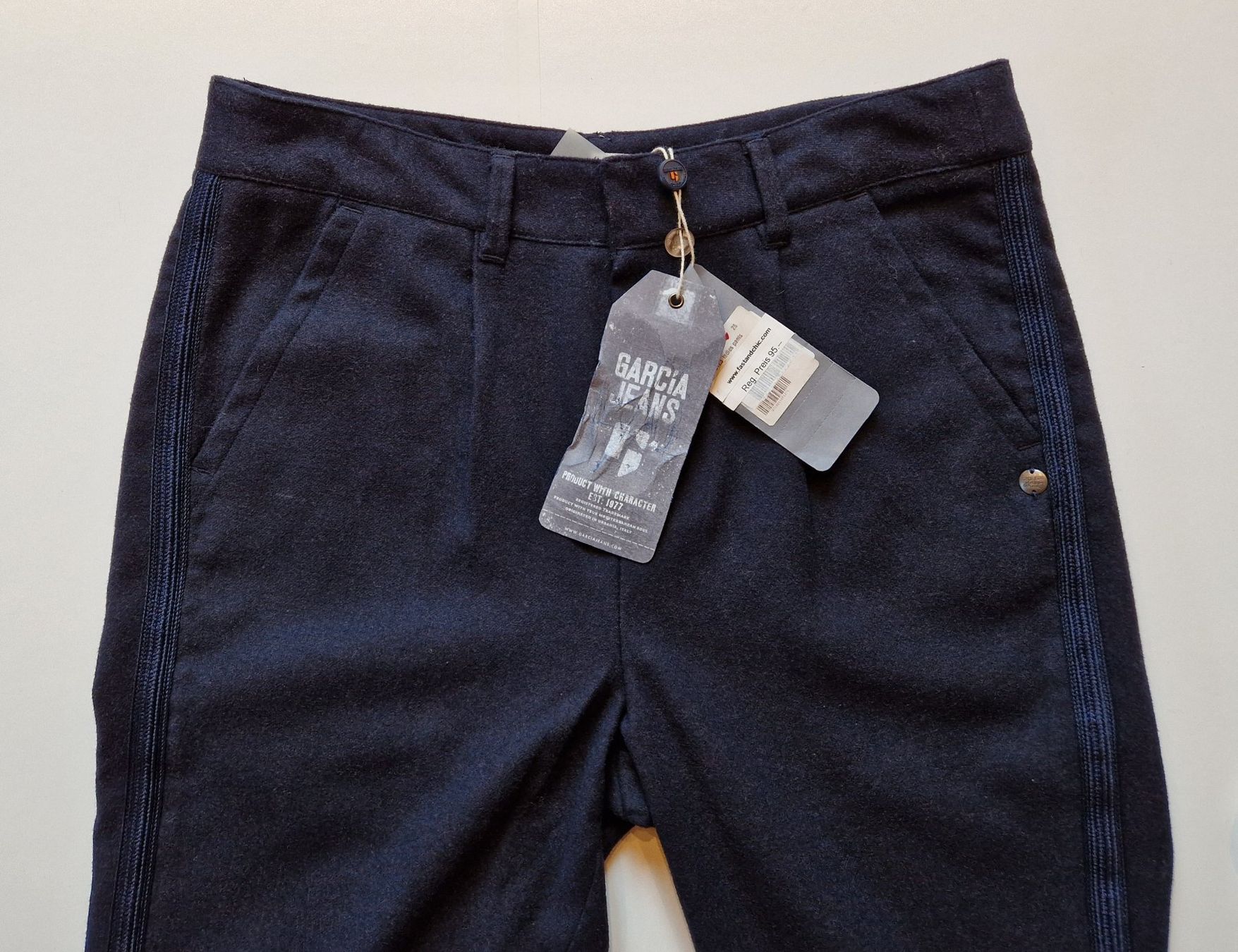 Hosen: Garcia Jeans Damenhose Size 28 – Neu und originalverpackt aus Braunau von Brand-Store 8