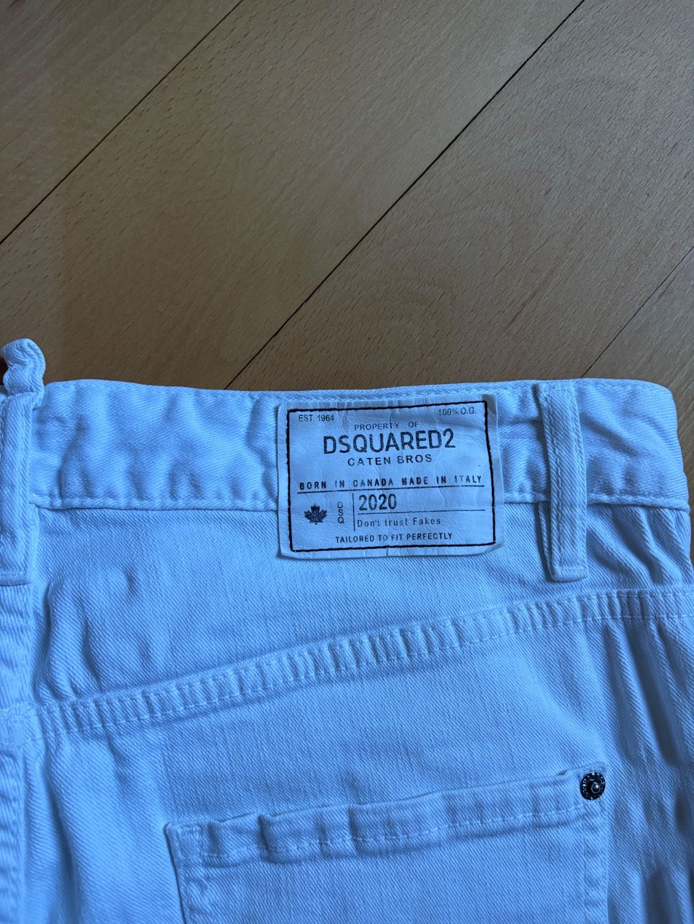 Dsquared2 Jeans: Dsquared2 Jeans Weiss, Grösse 42 – D'occasion à Winterthur par Lepetitprince18 3