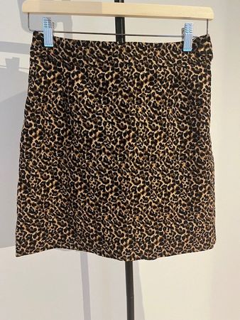 Stylischer Leo-Rock wie Neu von Essentiel Antwerp