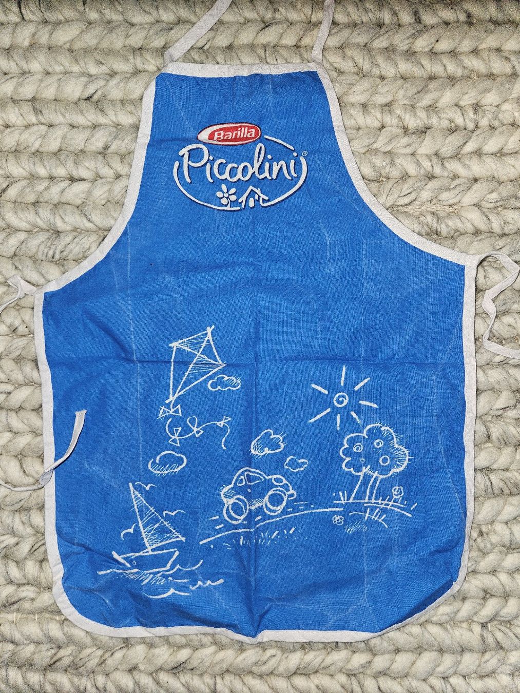 Sonstiges für Kind & Baby: Piccolini Barilla Kinder Kochschürze – Gebraucht aus Wettingen von Sk8ertomda 1