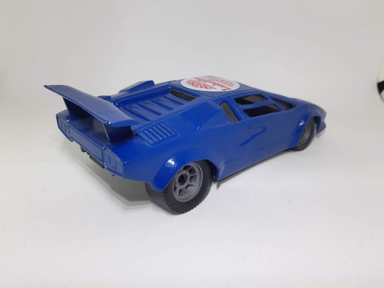 Lamborghini Voitures modèles: 1:24 Lamborghini Countach Polistil Tonka – D'occasion à Cugnasco par AndyAlfa 1