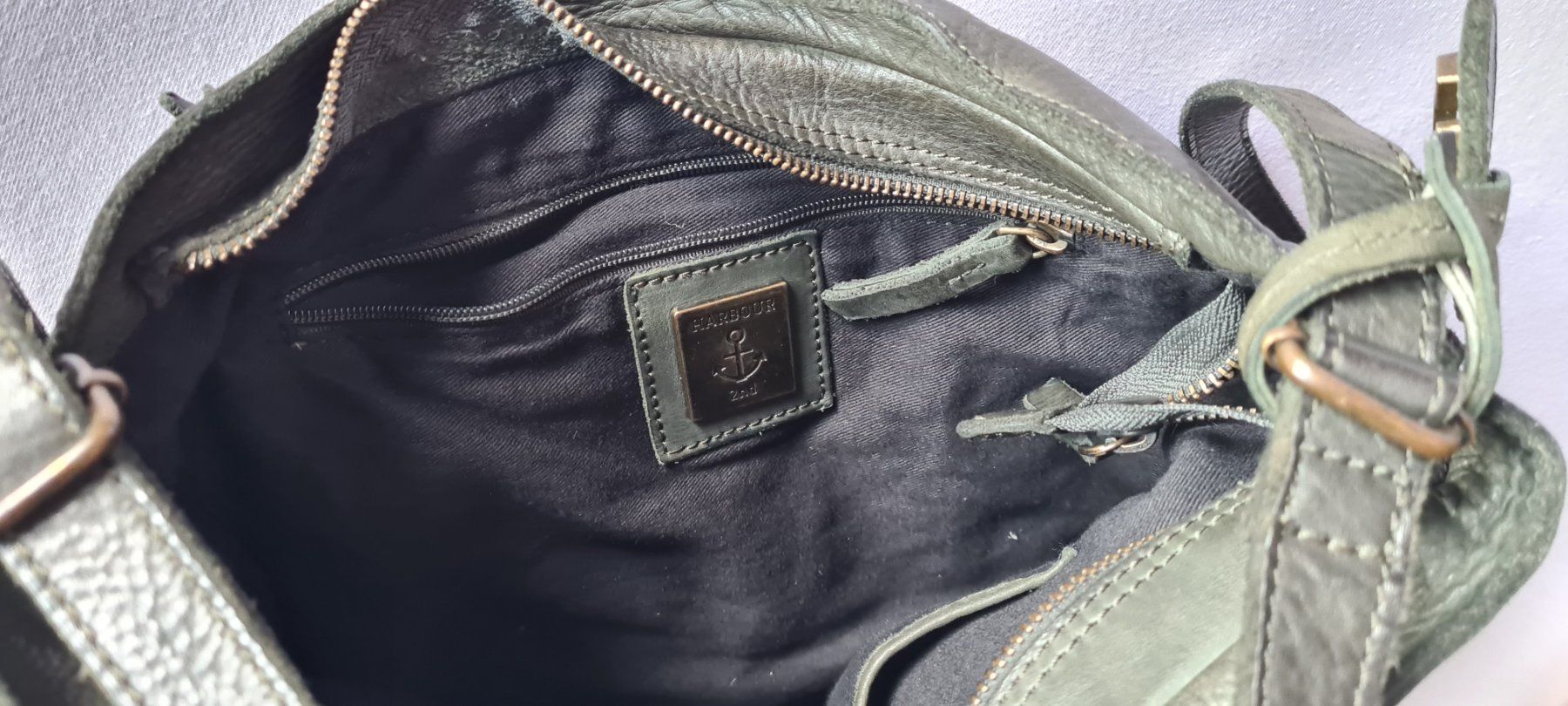 Taschen für Damen: Harbour 2nd Cityrucksack in grün – Gebraucht aus Zürich von Stephs13 4