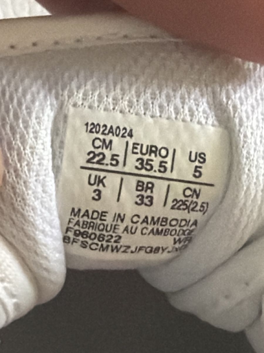 Asics Scarpe da uomo: Asics Sneakers gr. 35.5 – Usato da Bern venduto da Lili1007 4