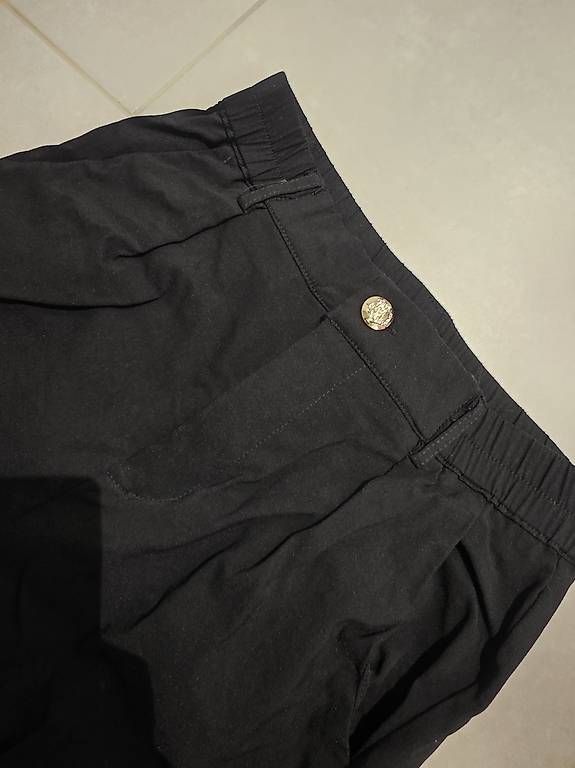 Pantaloni: Stoff Hose Grösse S – Nuovo e nell'imballaggio originale da Hombrechtikon venduto da Selina_0815 1