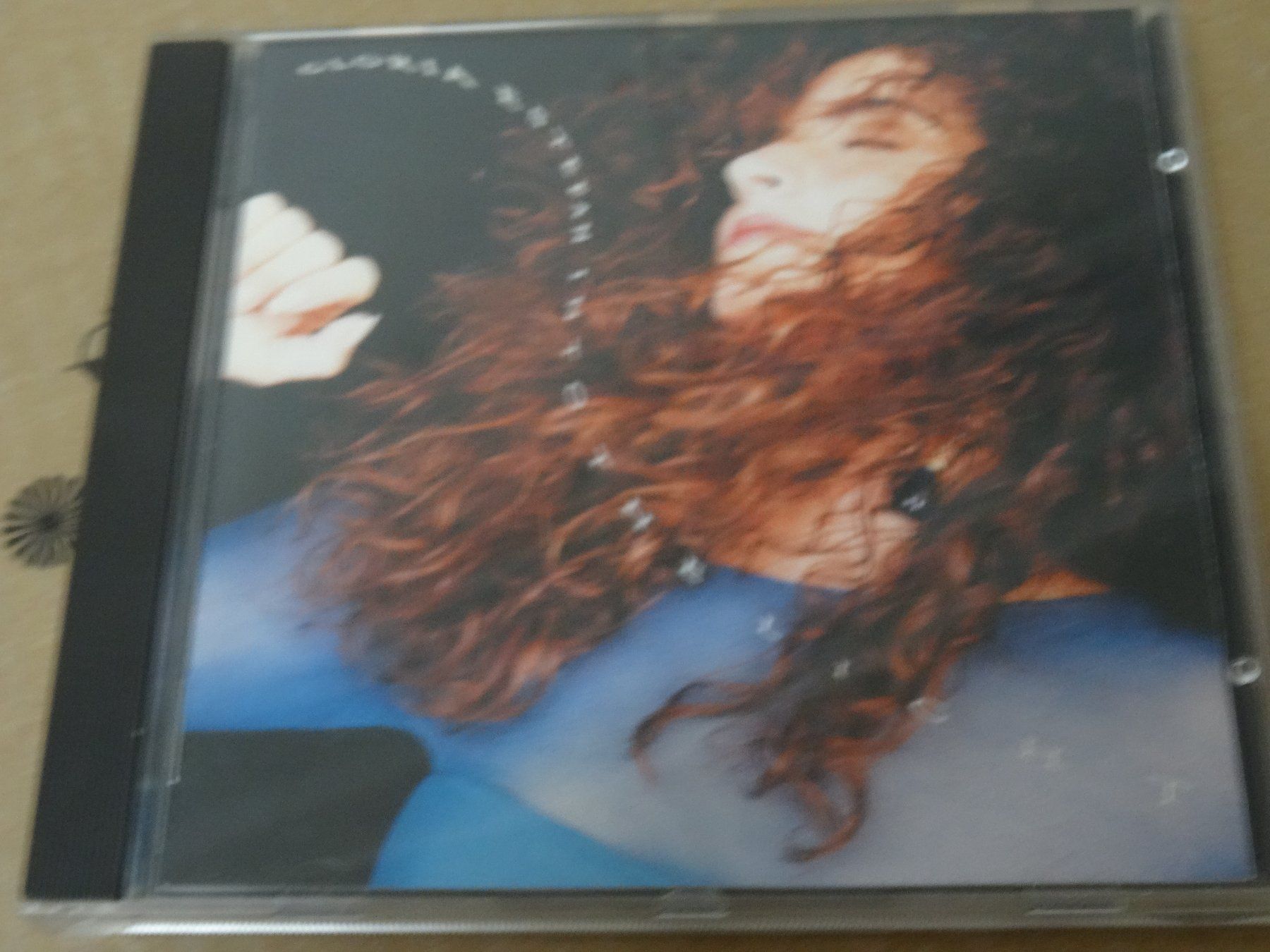 CD: Gloria Estefan - Into the Light CD – Usato da Olten venduto da Disc-Ausverkauf