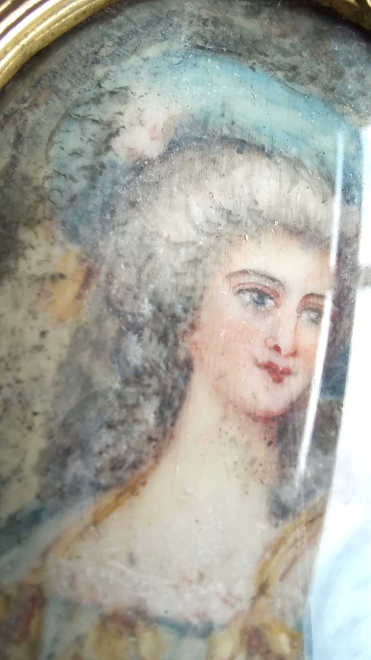 Barattoli: Art déco Schmuckschatulle von Lebolt & Co., Messing/Knochen – Usato da Bévilard venduto da Orscha 5