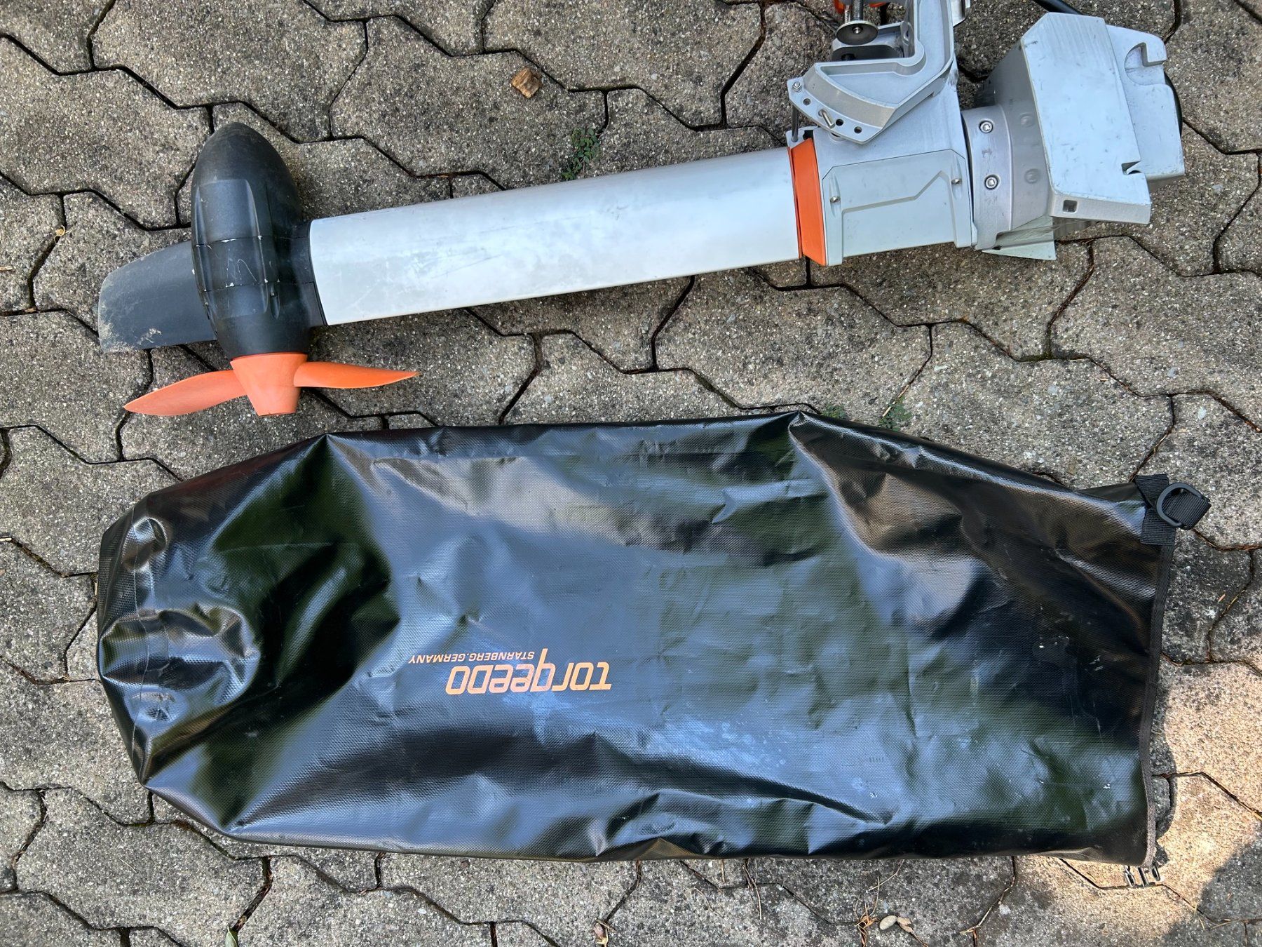 Torqeedo Moteurs: Elektro-Motor kleines Boot – D'occasion à Binningen par Kilini 1
