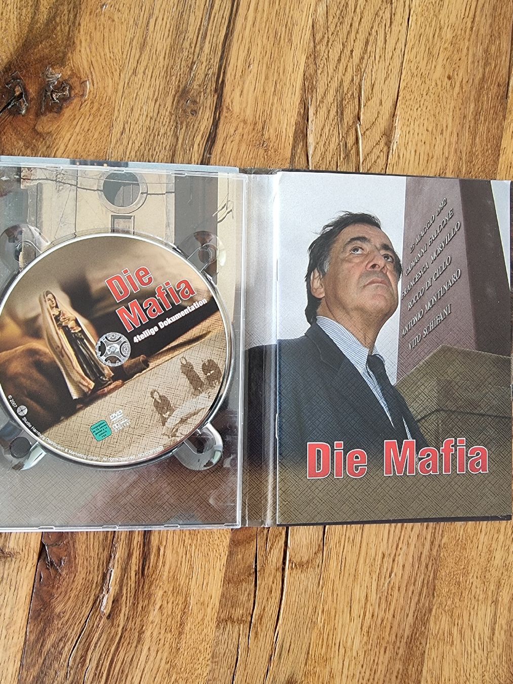 Tutti i DVDs: Die Mafia 4-teilige Doku DVD mit booklet – Usato da Zofingen venduto da Tinpan 1