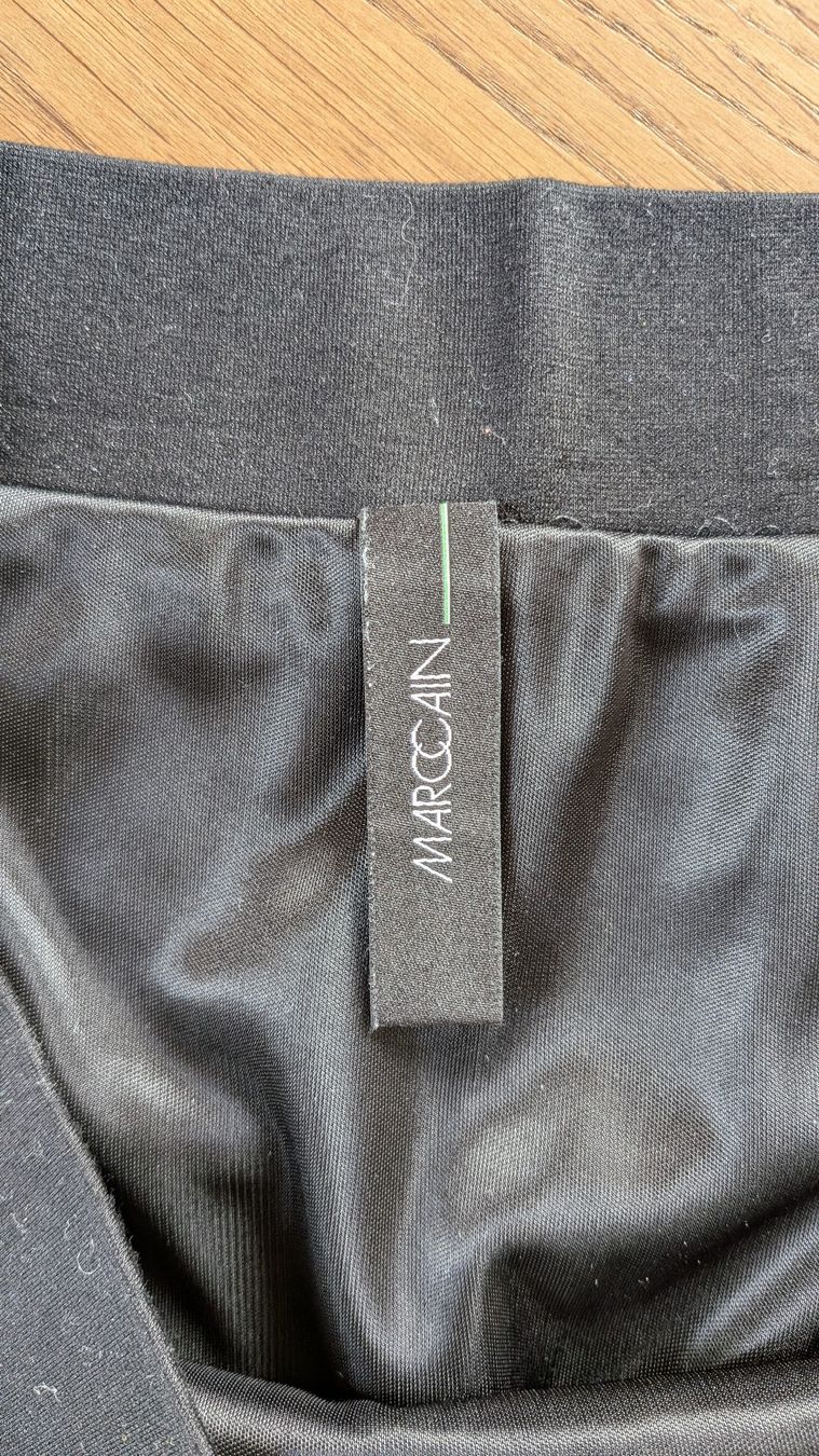 Marc Cain Röcke: Marc Cain Rock schwarz Gr. 38 – Gebraucht aus Zürich von broedl 1