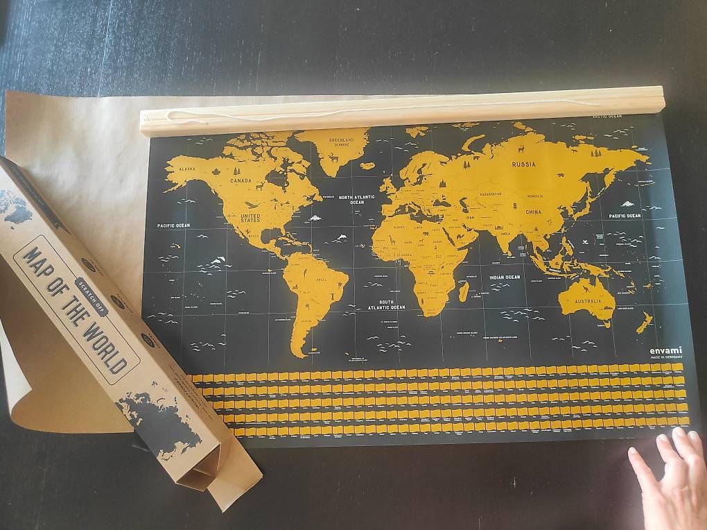 Tutte le decorazioni: Carte du monde à gratter  Neuve – Nuovo e nell'imballaggio originale da Genève venduto da sop_kbp2